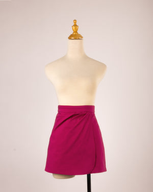 *PRÉCOMMANDE / PRE-ORDER* Jupe-culotte Betty Rose Framboise avec short intégré – Queen Of The Main