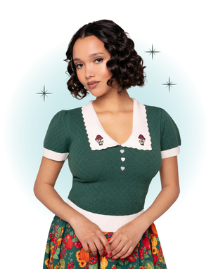 Green and white short-sleeved top with mushroom embroidery - Geneviève