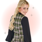 Veste sans manche carreaux rose et verte avec broderie de roses