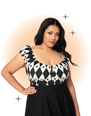 Top Regina Black and White