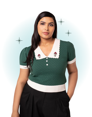 Green and white short-sleeved top with mushroom embroidery - Geneviève