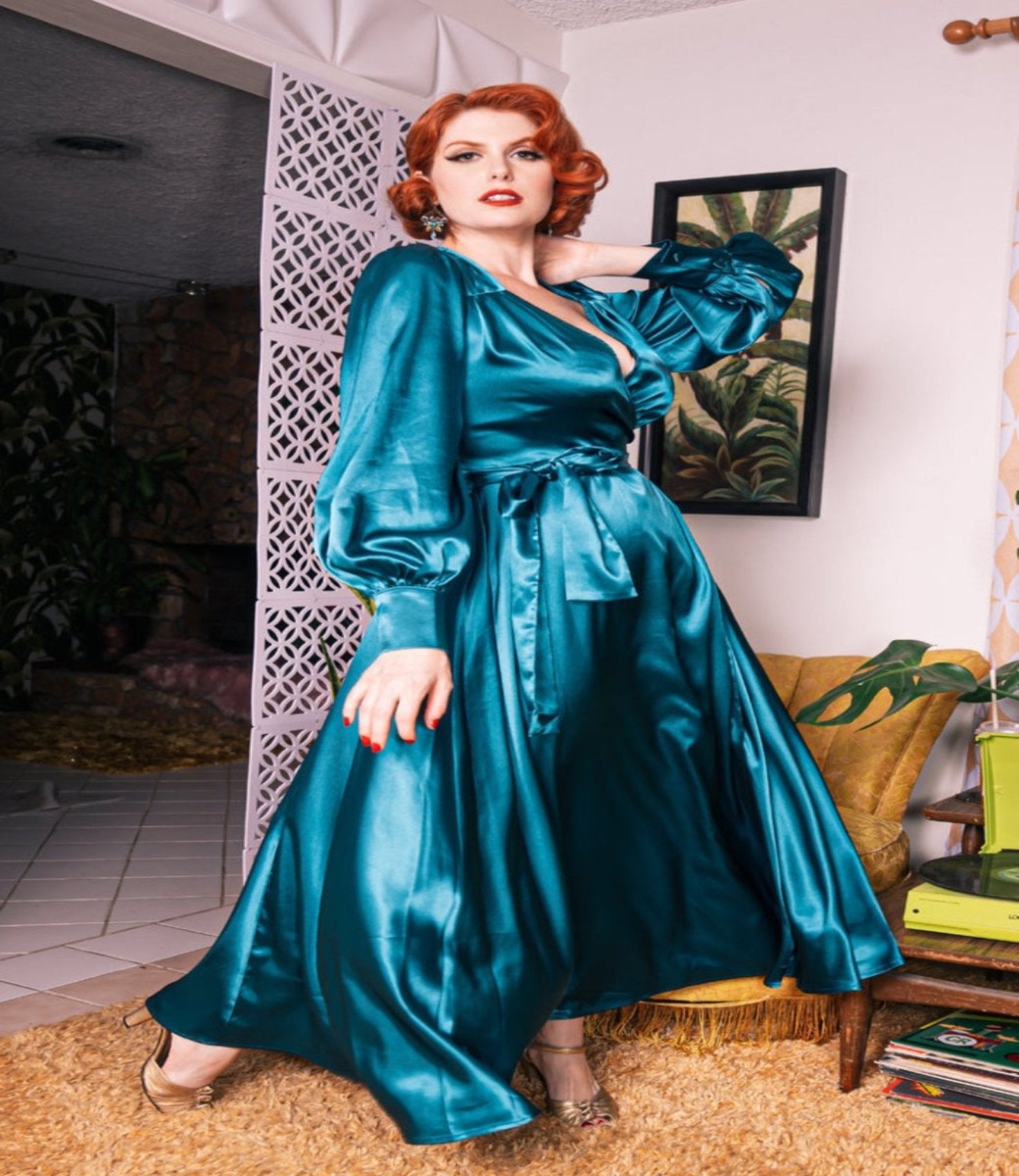 Teal-Turquoise-Satin-Starlet-Robe-Pinup-Elle-Rebel-Burlesque-Hollywood-Plus-Size